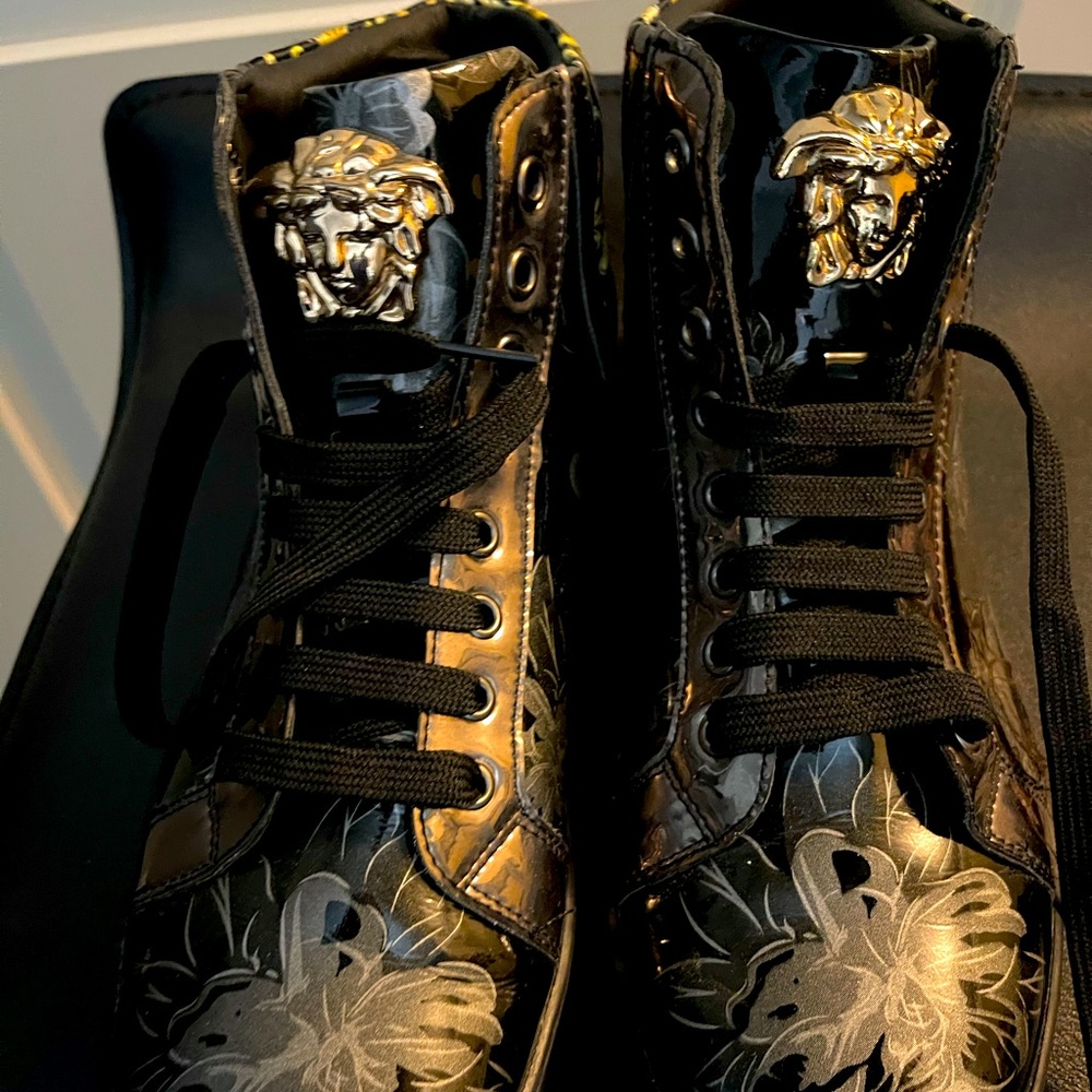 Gianni Versace hightop sneakers used but like new